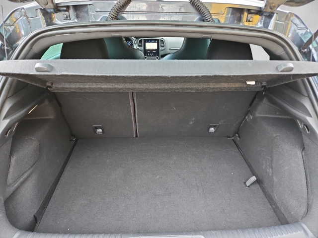 RENAULT Megane 1.6 E-Tech R.S. Line-image-16
