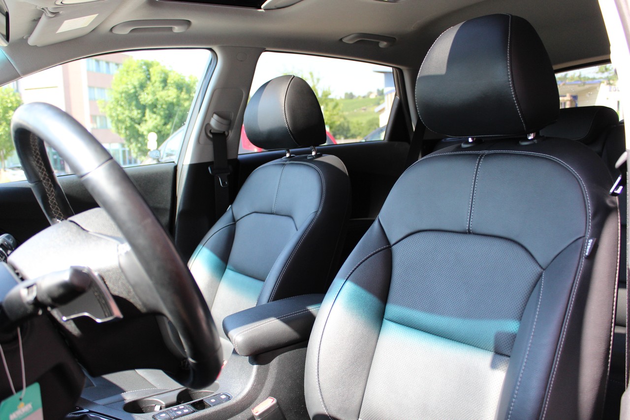 KIA Niro 1.6GDi Plug-in Hybrid Style DCT-image-4