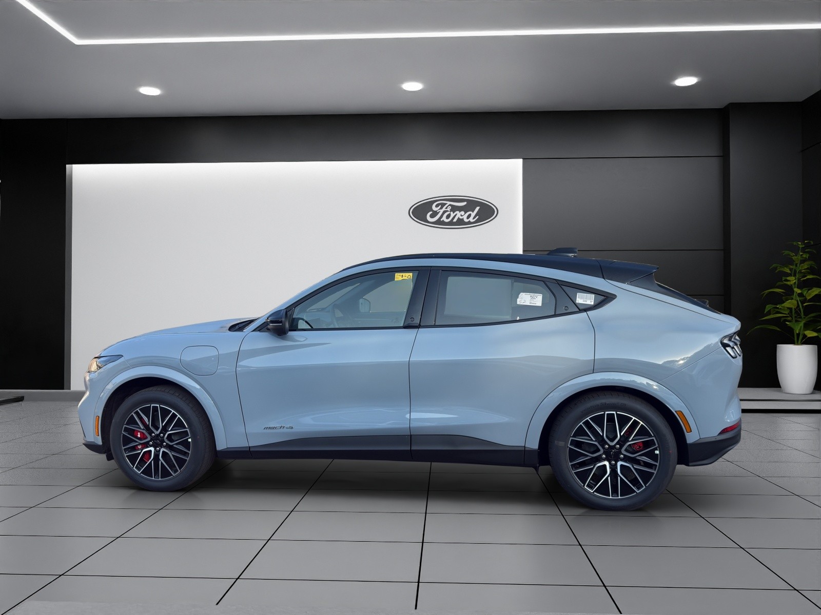 FORD Mustang MACH-E Premium AWD 91 kWh-image-2