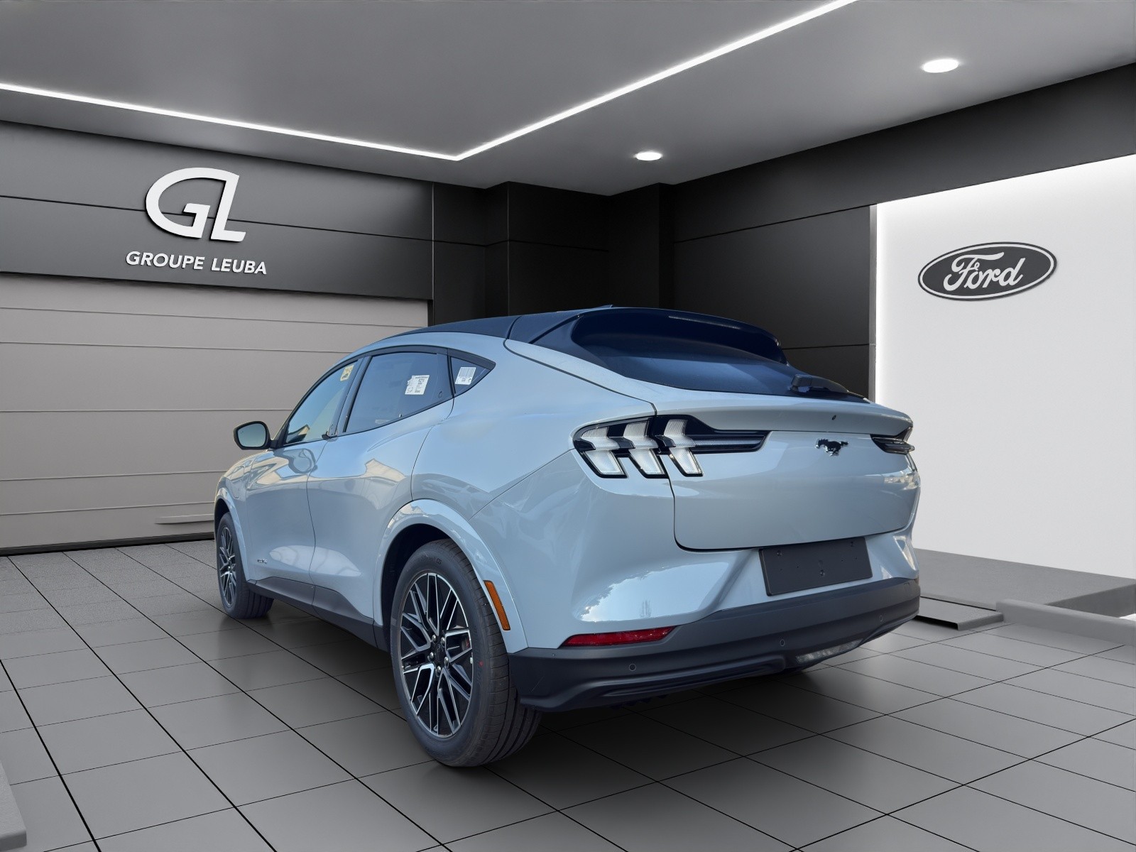FORD Mustang MACH-E Premium AWD 91 kWh-image-3