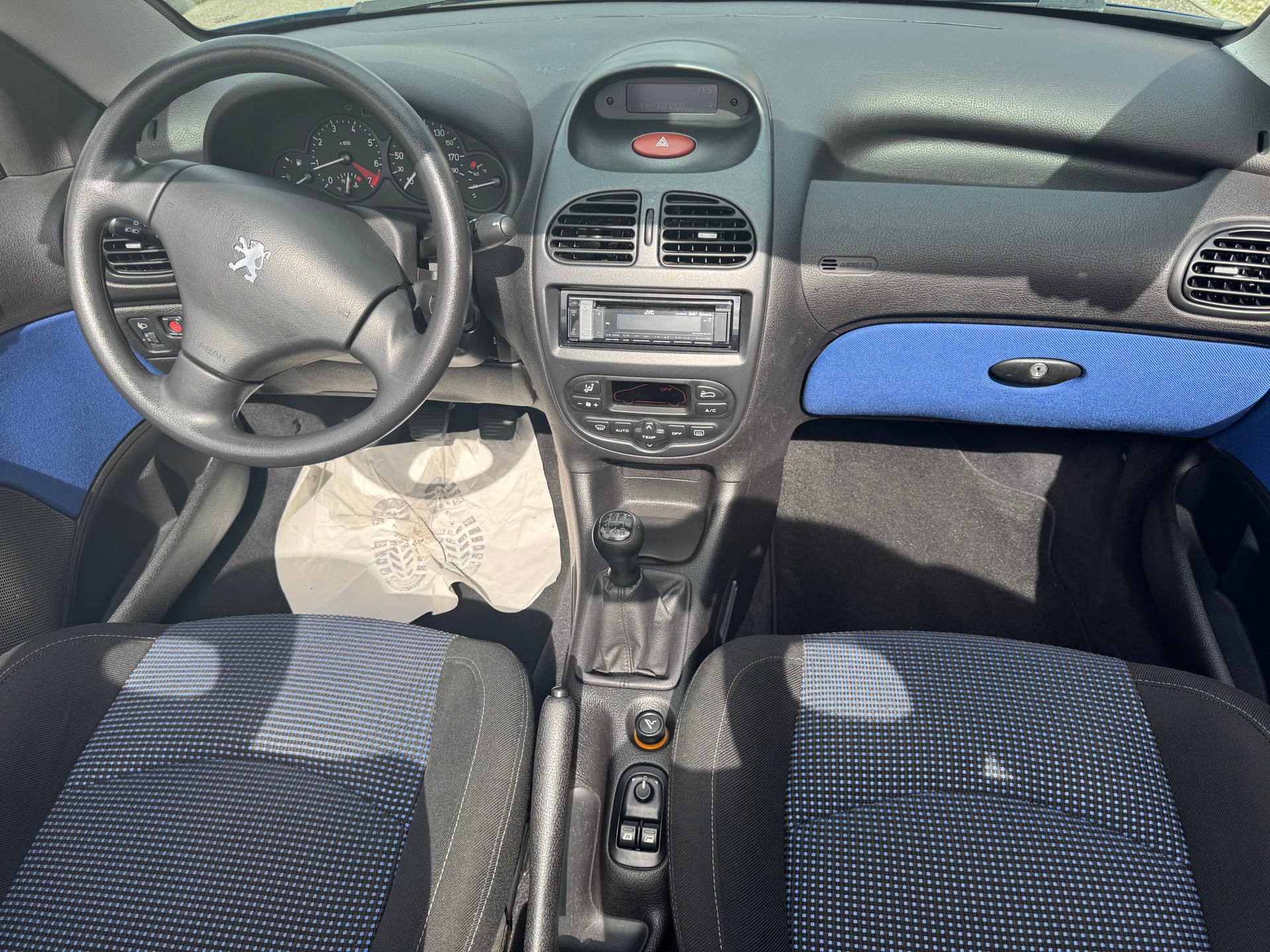 PEUGEOT 206 CC 1.6 16V-image-6