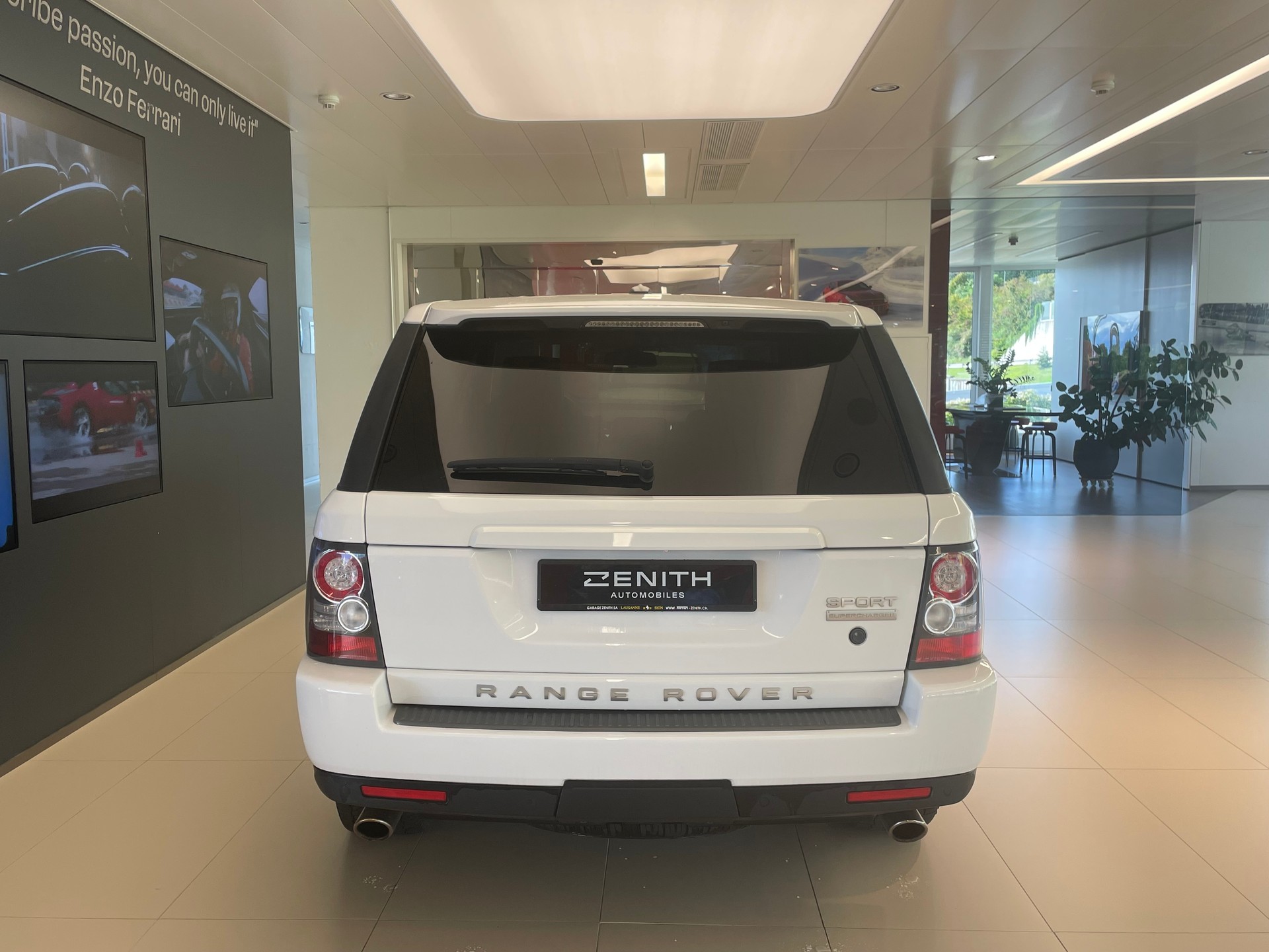 LAND ROVER Range Rover Sport 5.0 V8 SC Automatic-image-4