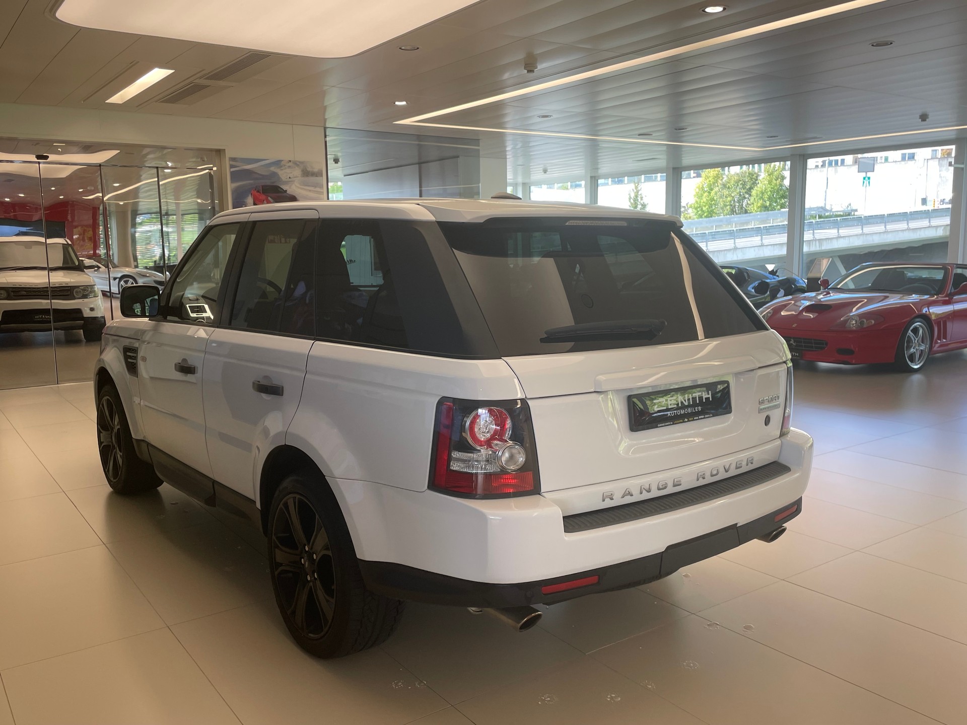 LAND ROVER Range Rover Sport 5.0 V8 SC Automatic-image-5