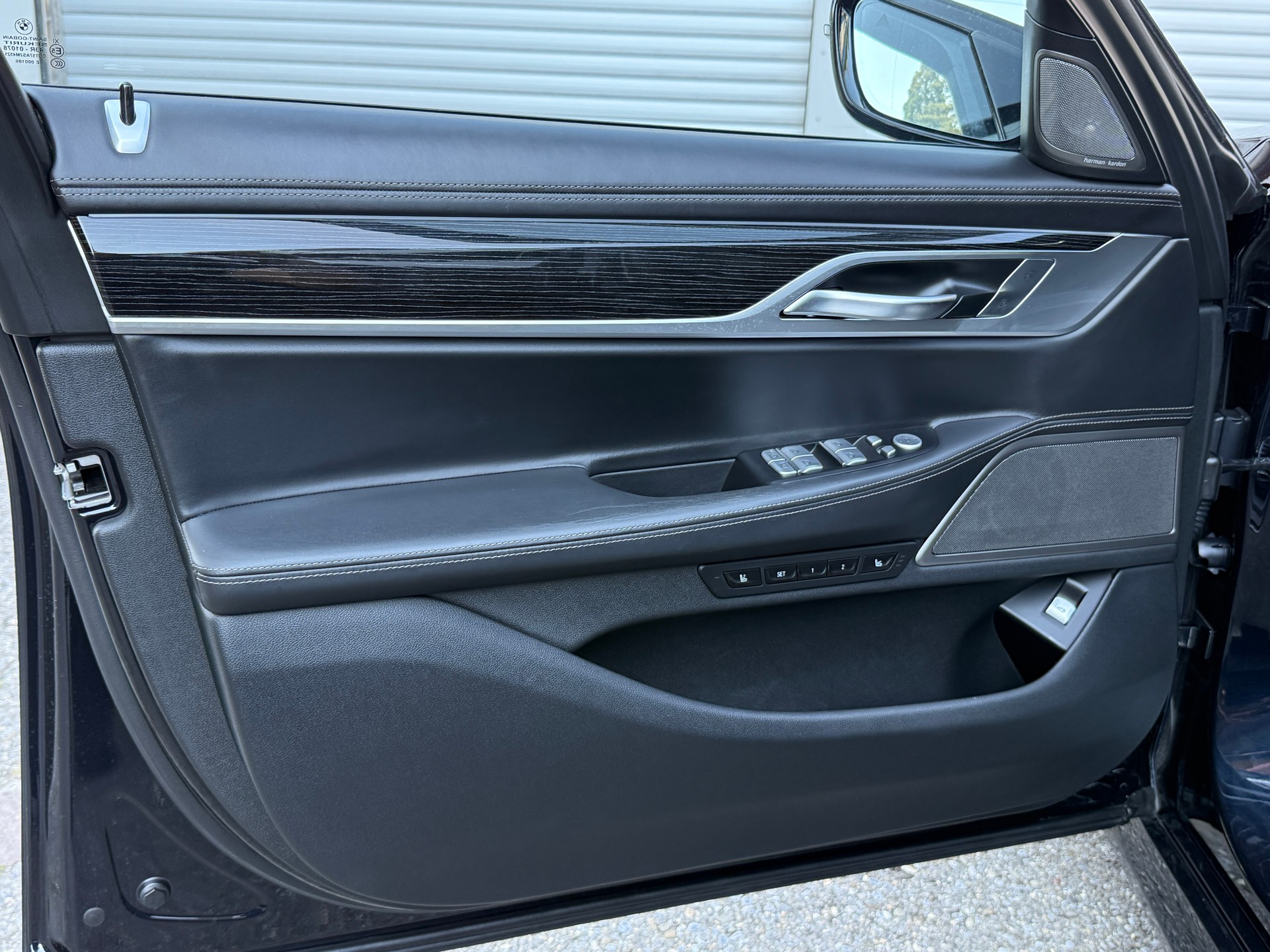 BMW 730Ld xDrive Steptronic-image-27