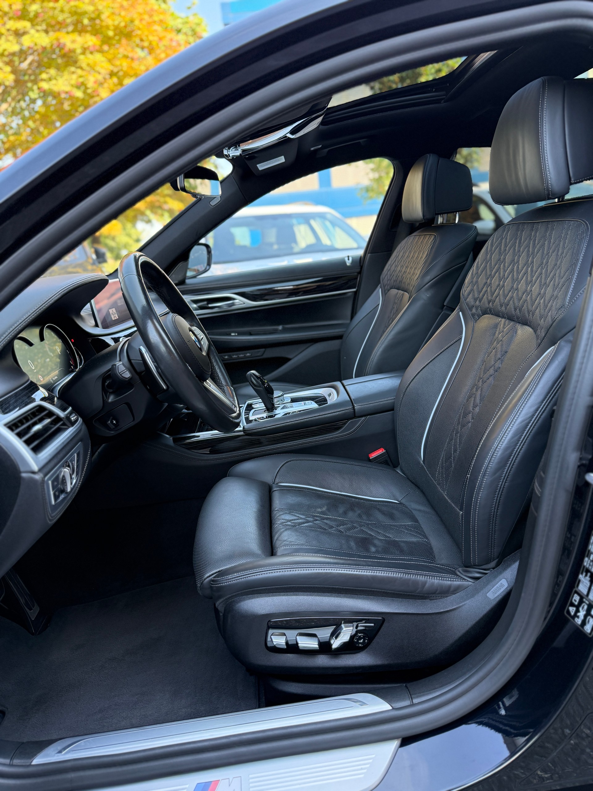 BMW 730Ld xDrive Steptronic-image-8