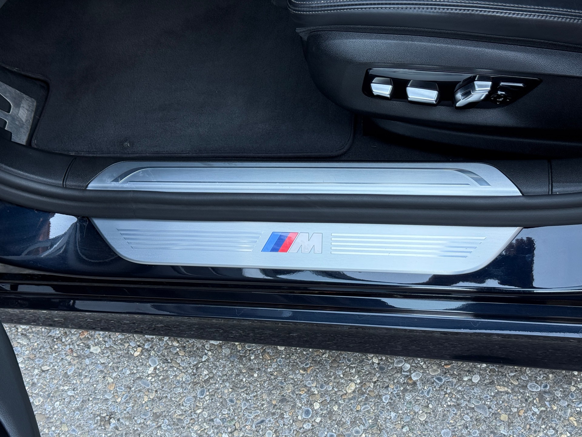 BMW 730Ld xDrive Steptronic-image-23