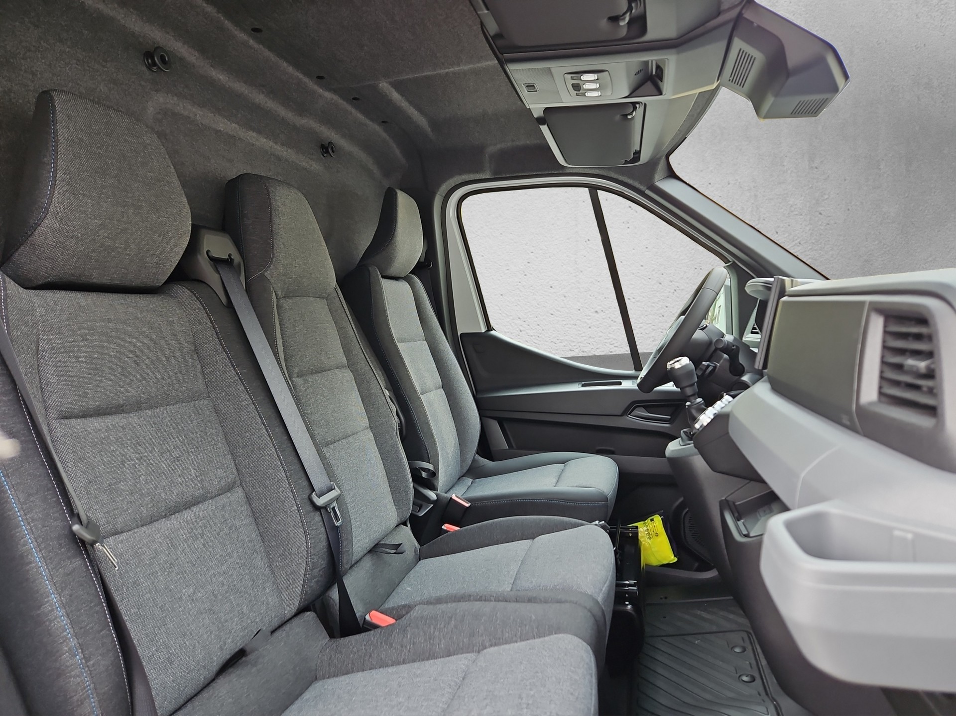 NISSAN Interstar 150 L3H2 N-Connecta Schaltgetriebe Manuell-image-19