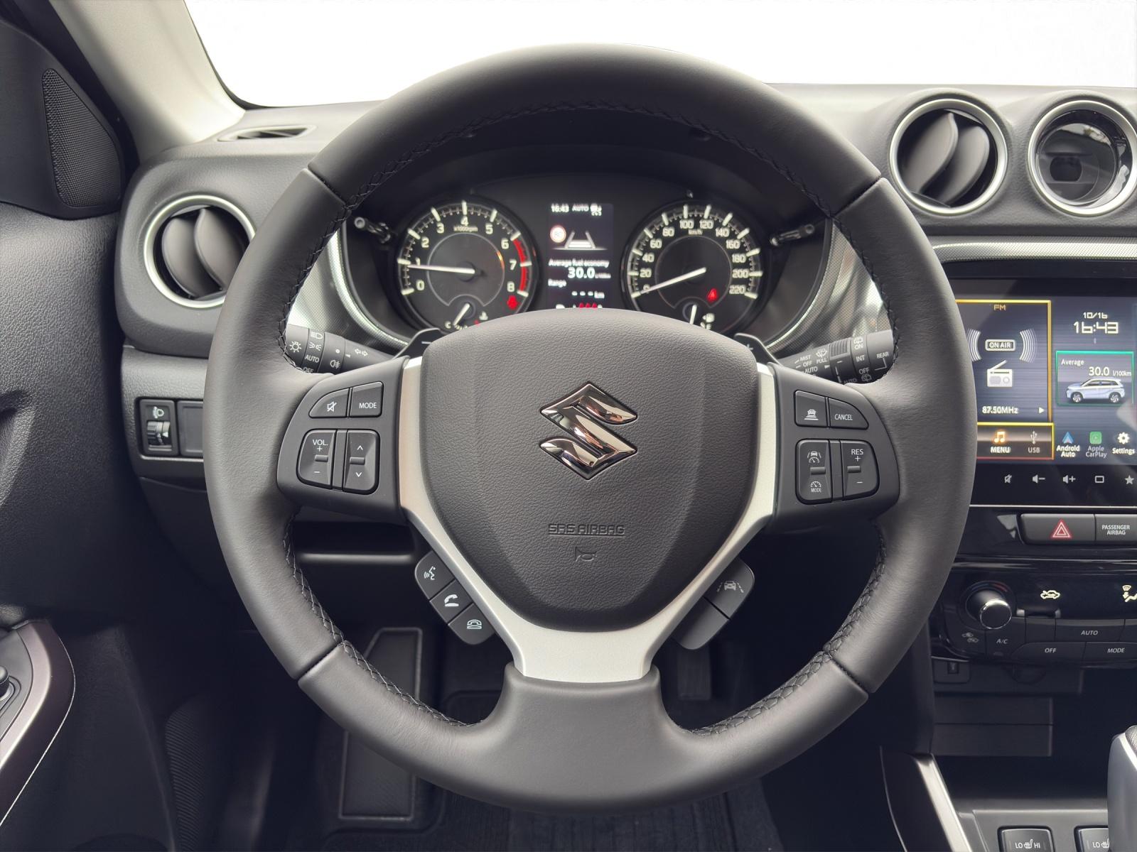 SUZUKI Vitara 1.4 T Compact Top Hybrid 4x4-image-10