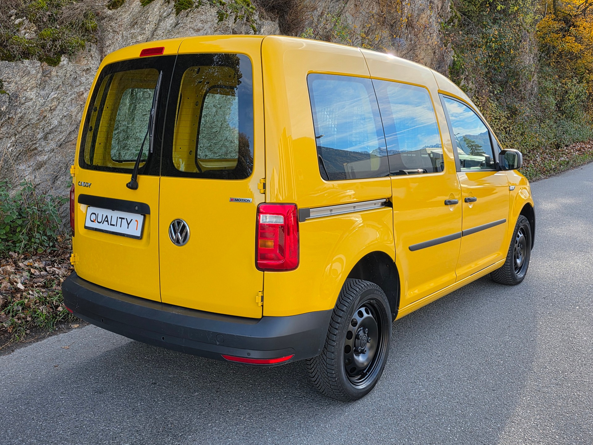 VW Caddy 2.0TDI 4Motion BlueMotion Technology DSG-image-3