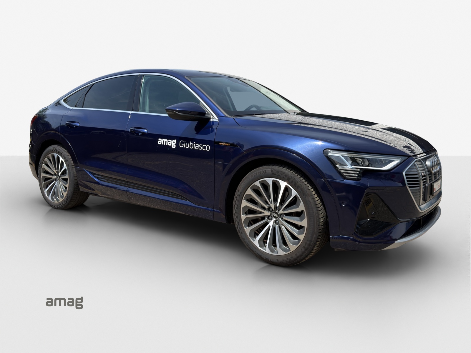 AUDI e-tron 50 Sportback S Line quattro-image-6