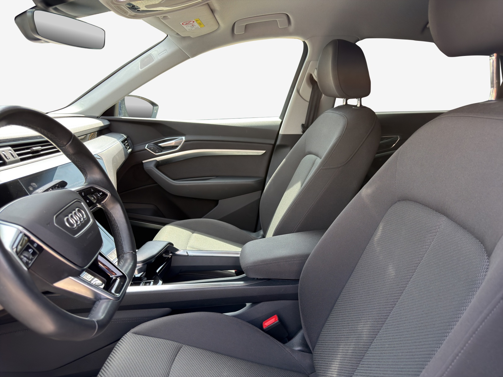 AUDI e-tron 50 Sportback S Line quattro-image-8