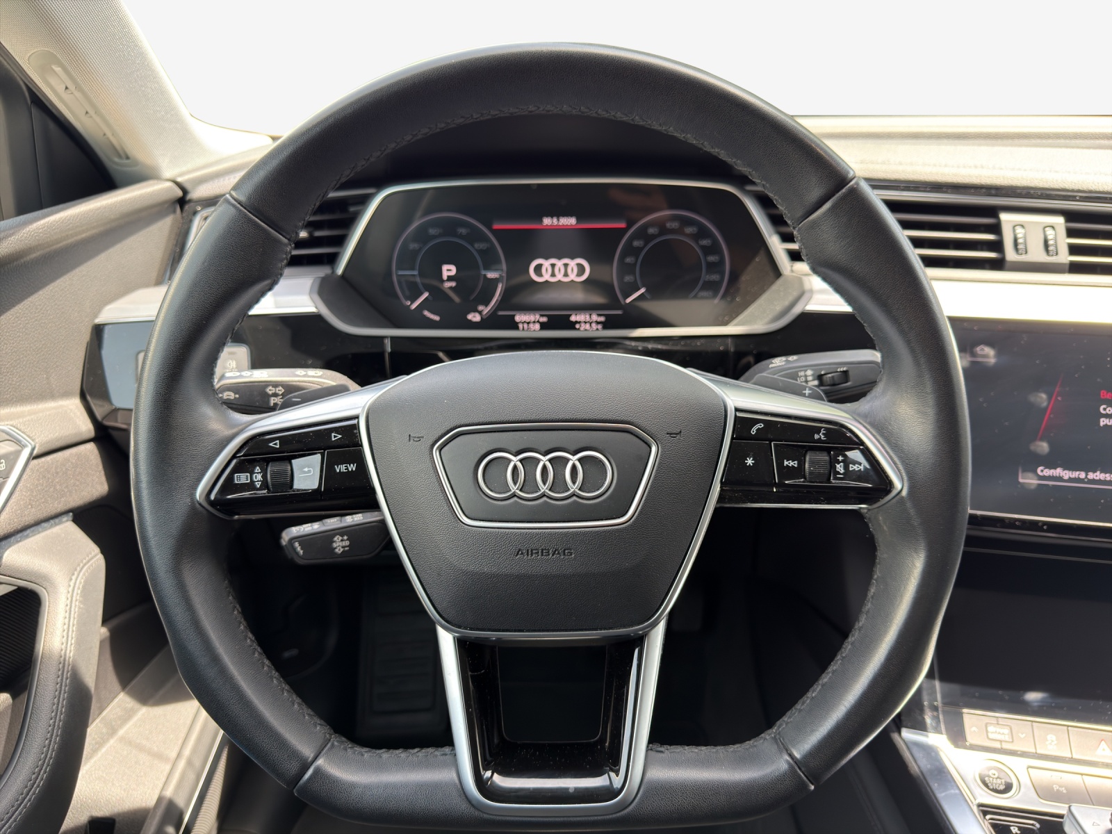 AUDI e-tron 50 Sportback S Line quattro-image-10