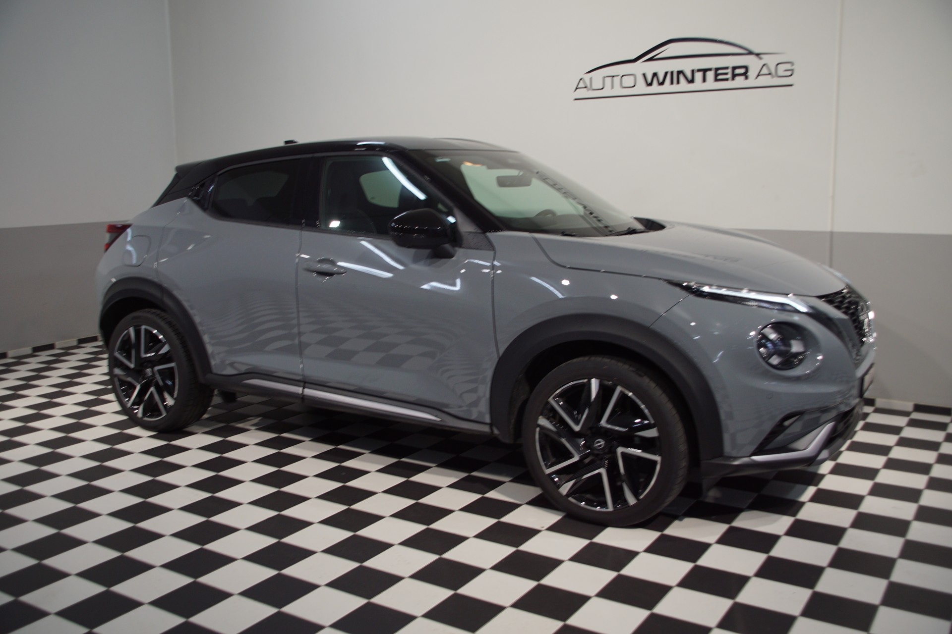 NISSAN Juke 1.0 DIG-T *N-Design* DCT Facelift-image-3