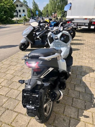 SYM ADX 125 ABS - GRATIS LIEFERUNG*-showroom-element-3