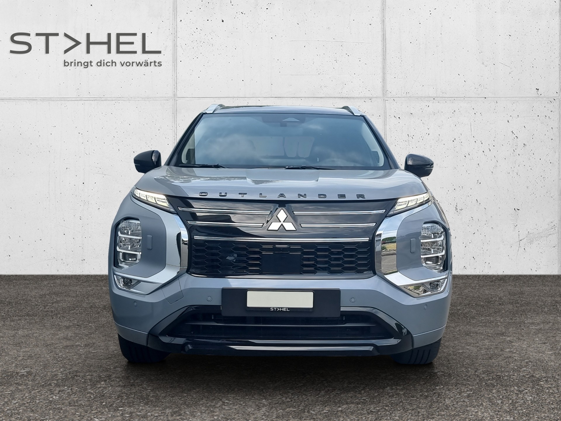 MITSUBISHI Outlander 2.4 PHEV Instyle 4x4 Blackline-image-3