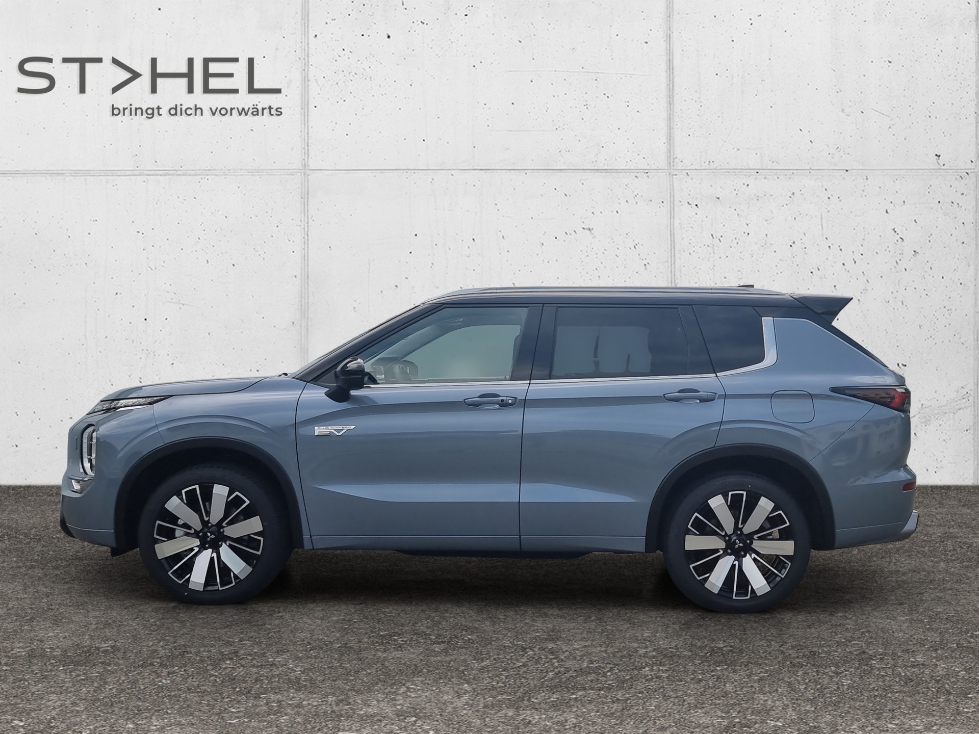 MITSUBISHI Outlander 2.4 PHEV Instyle 4x4 Blackline-image-1