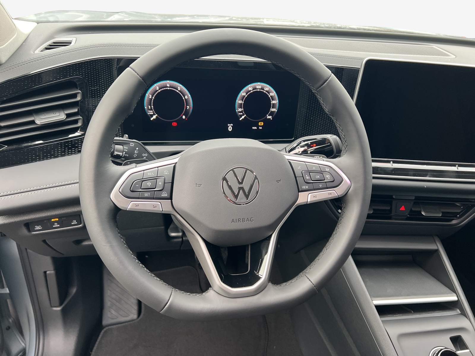 VW Tiguan 2.0 TSI DSG Life 4Motion-image-9