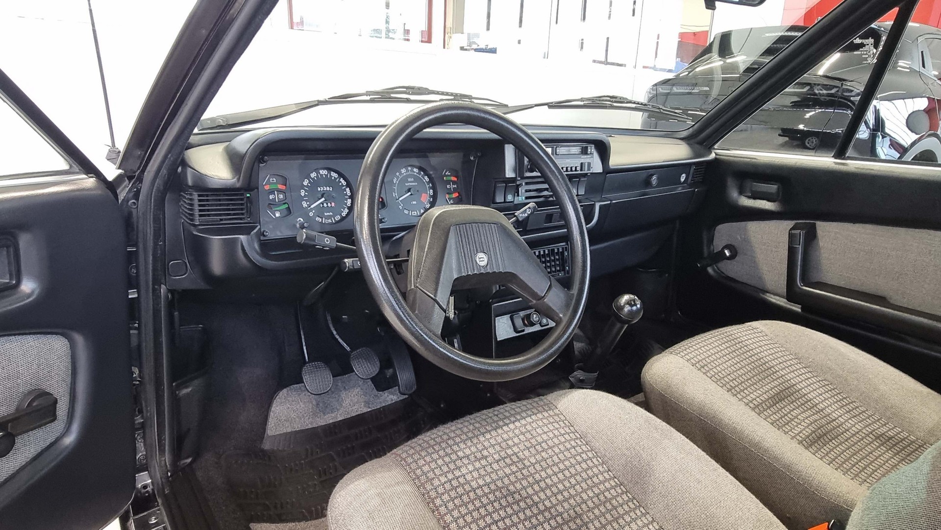 LANCIA Beta Coupe 2000 i.e-image-23