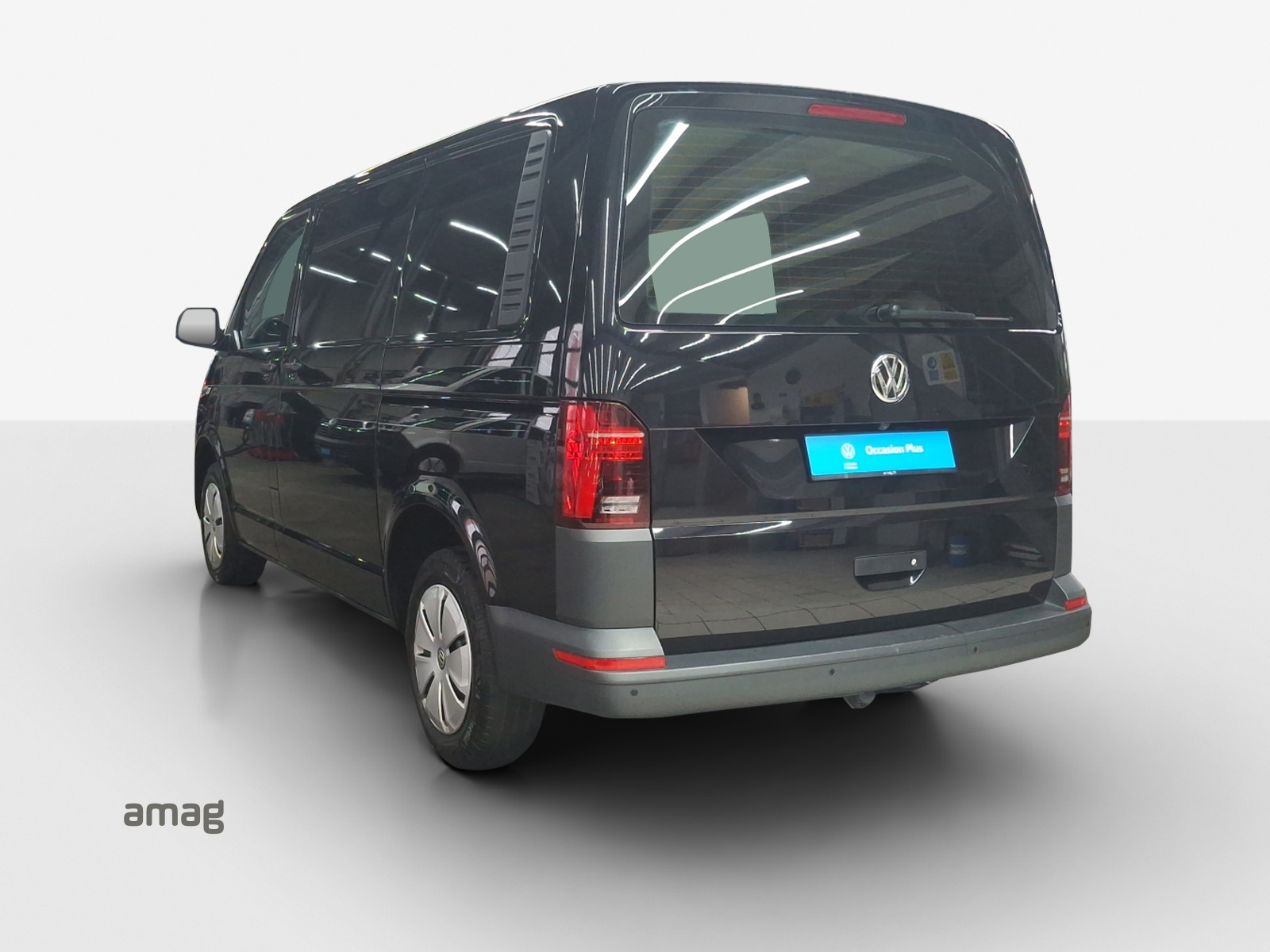 VW T6.1 2.0 TDI 4Motion DSG-image-2