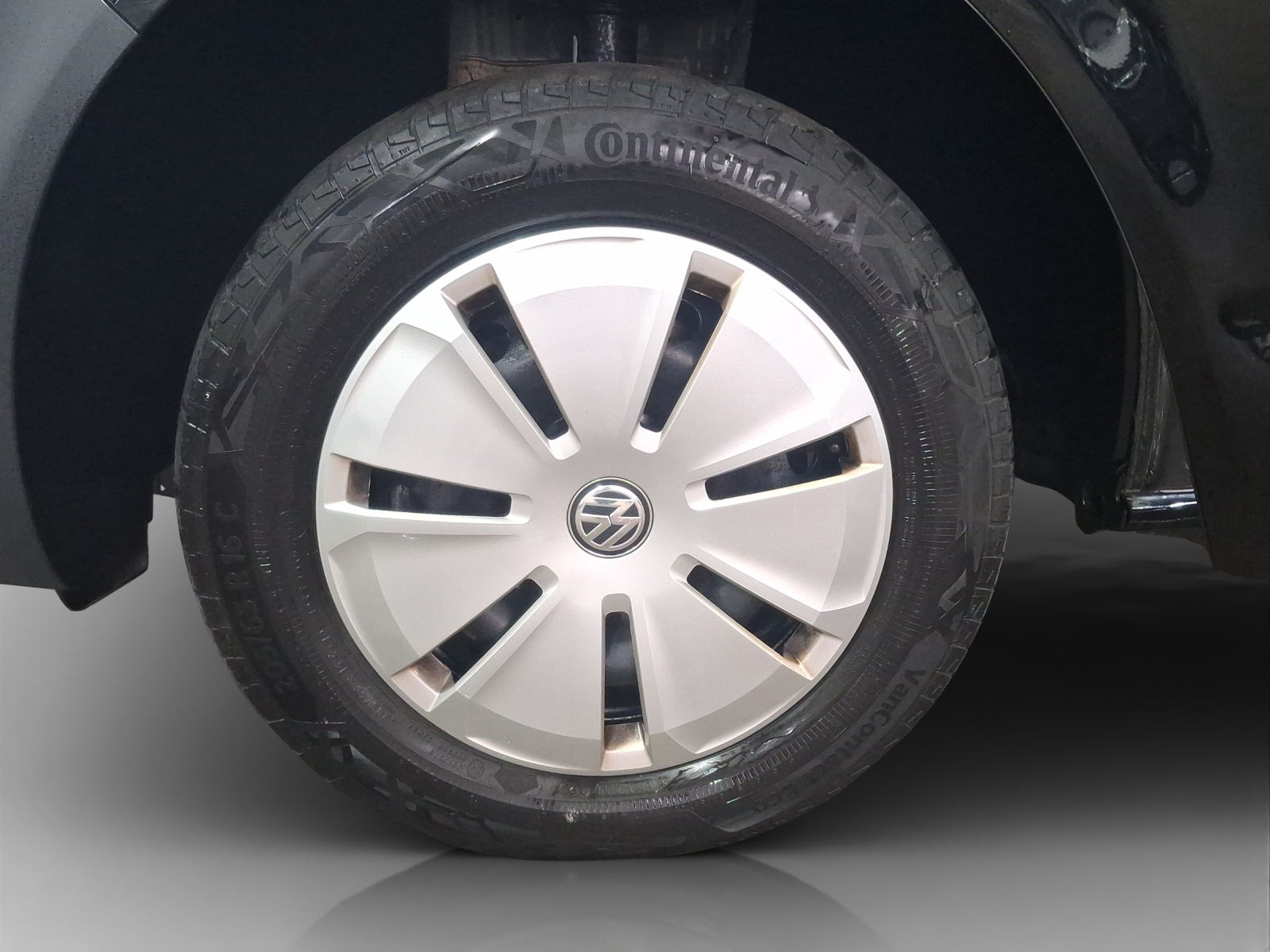 VW T6.1 2.0 TDI 4Motion DSG-image-14