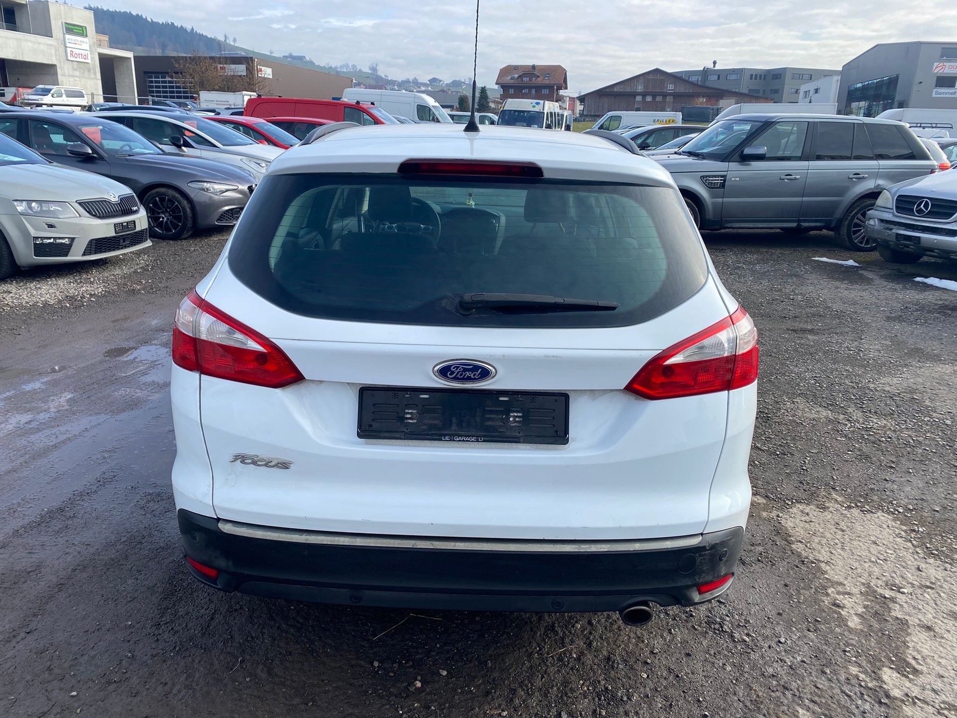 FORD Focus 2.0 TDCi Trend PowerShift-image-5