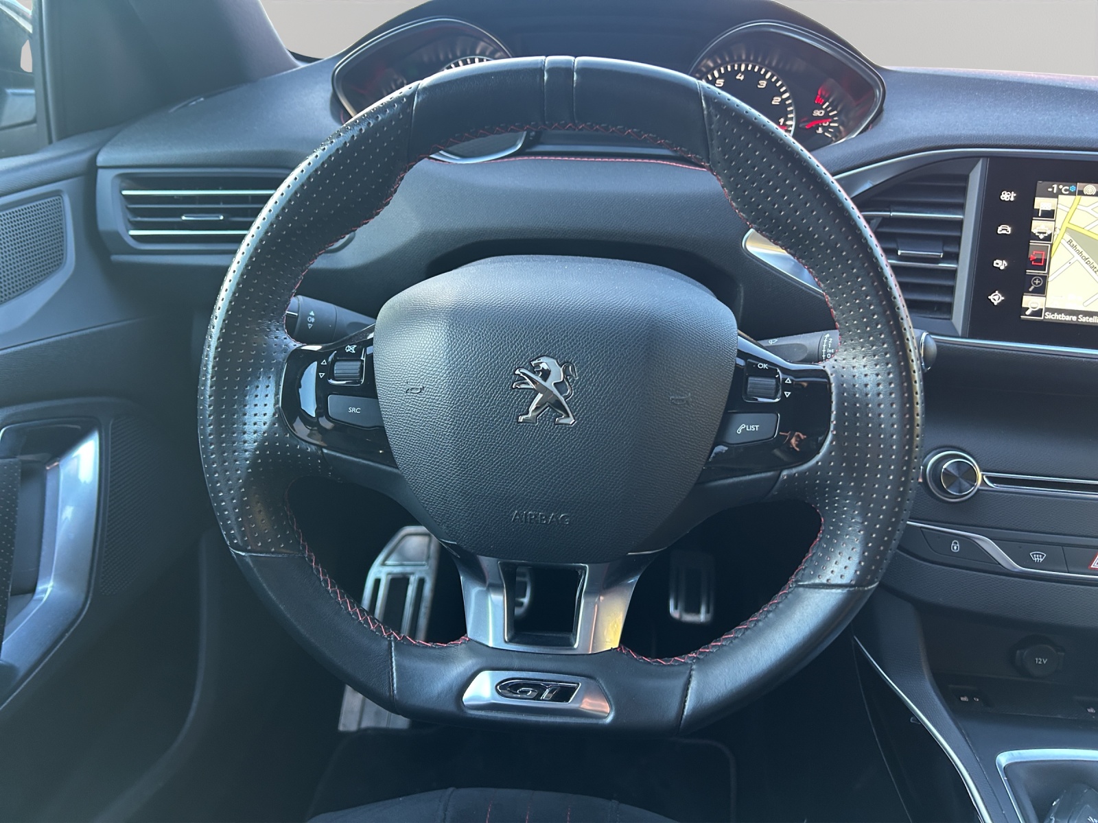 PEUGEOT 308 SW 1.6 THP GT-image-11