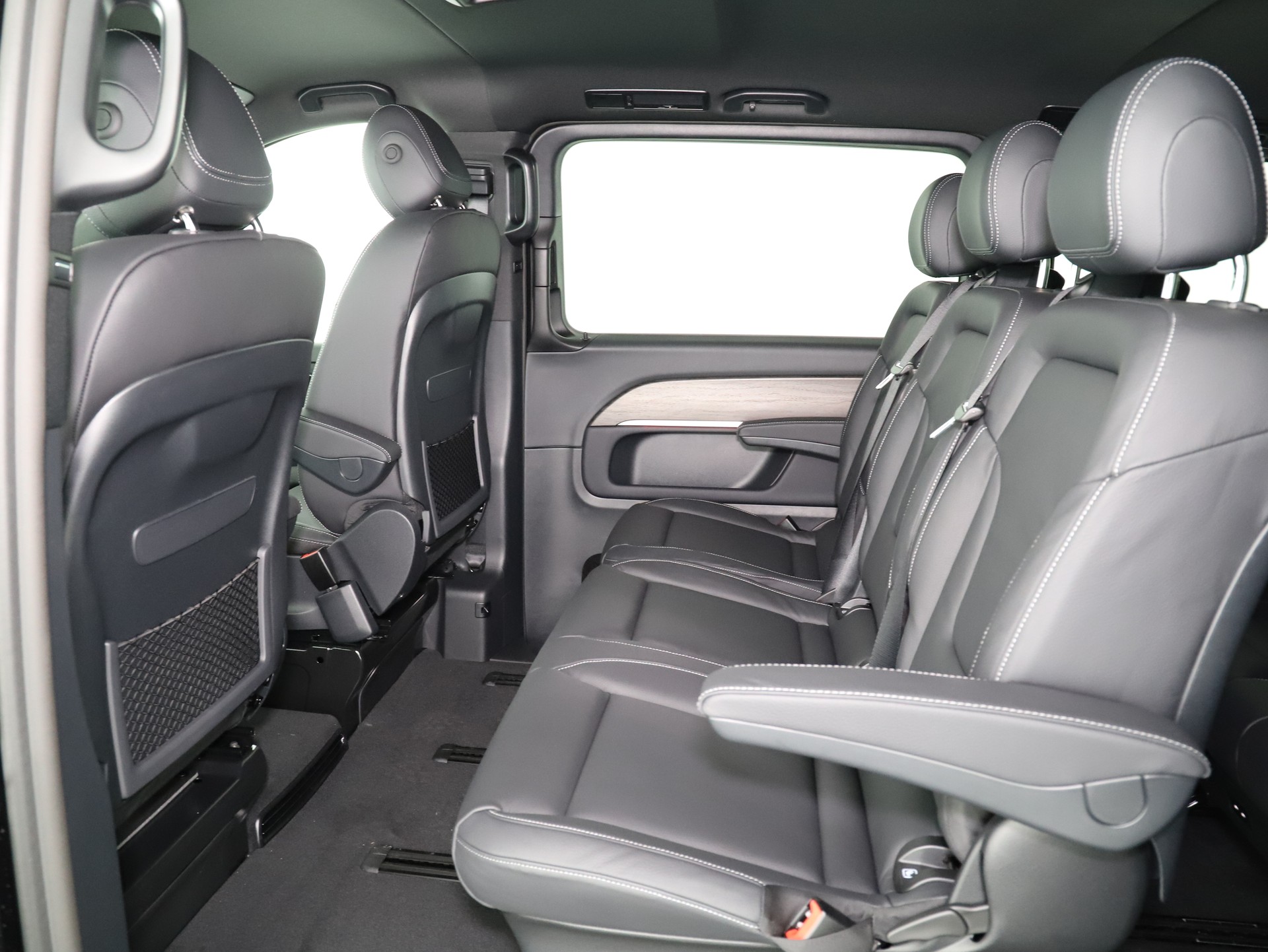 MERCEDES-BENZ V 300 d Avantgarde EL 4M-image-9