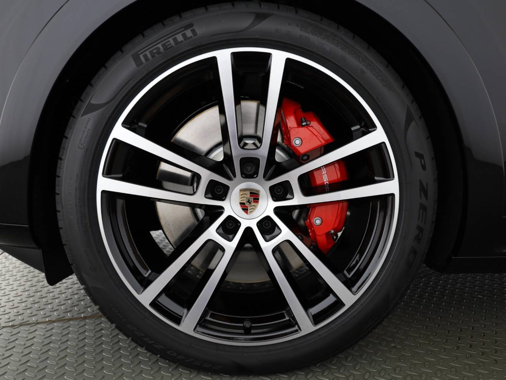 PORSCHE Cayenne S-image-5