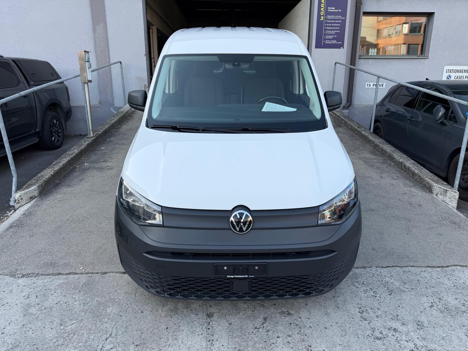 VW Caddy Cargo 1.5 TSI Entry DSG-image-1