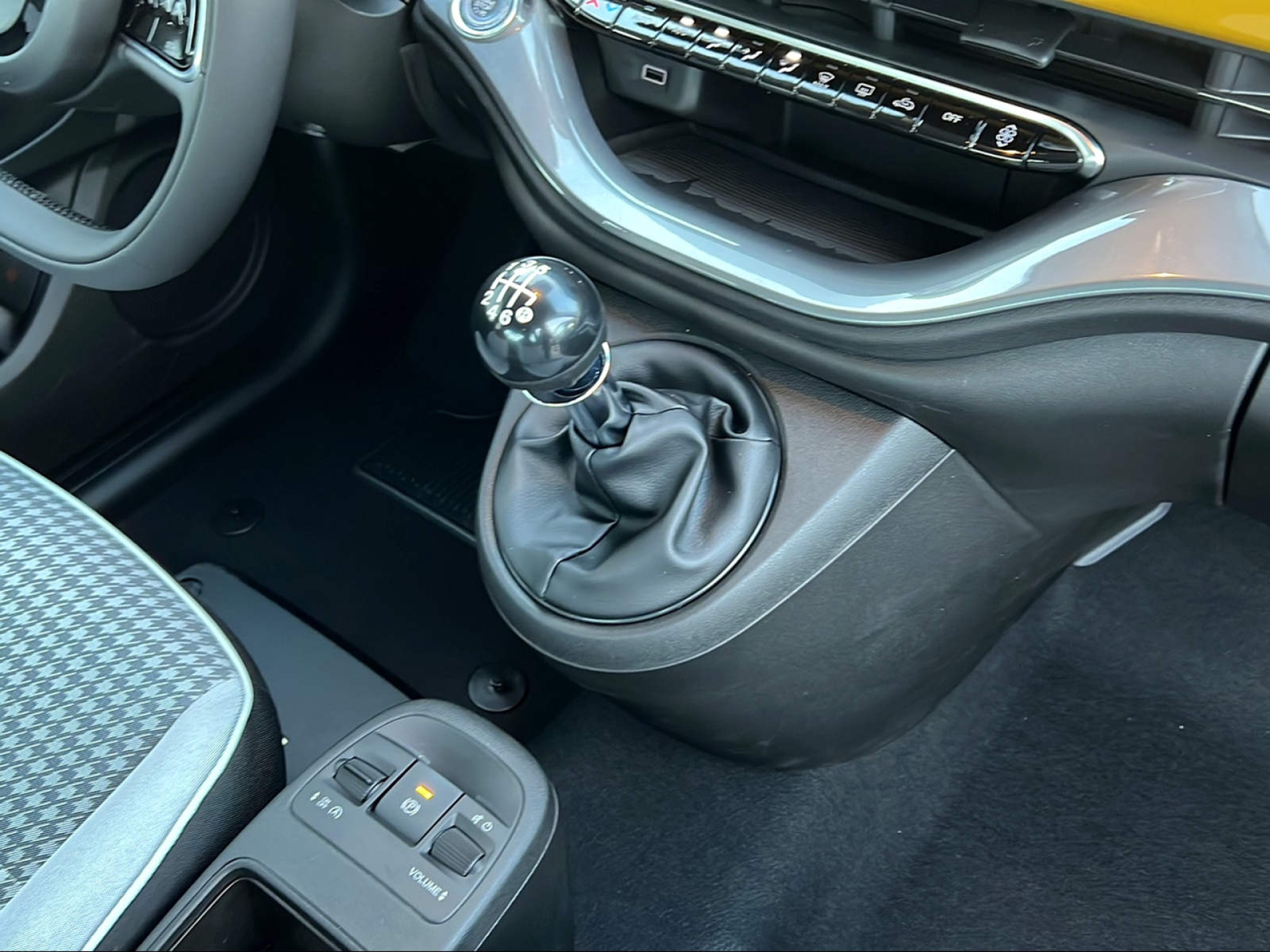 FIAT 500 1.0 Hybrid Torino-image-11