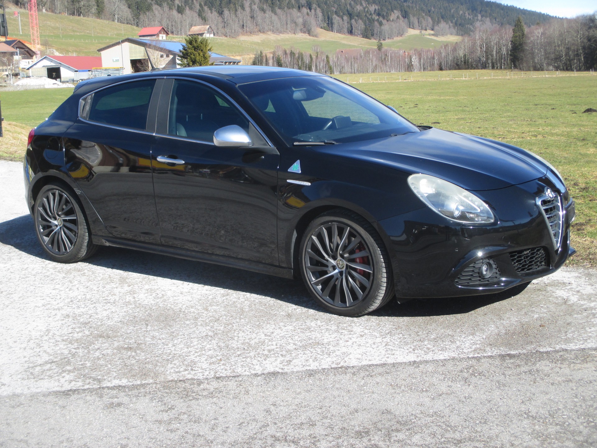 ALFA ROMEO Giulietta 1750 TBi Quadrifoglio Verde-image-2