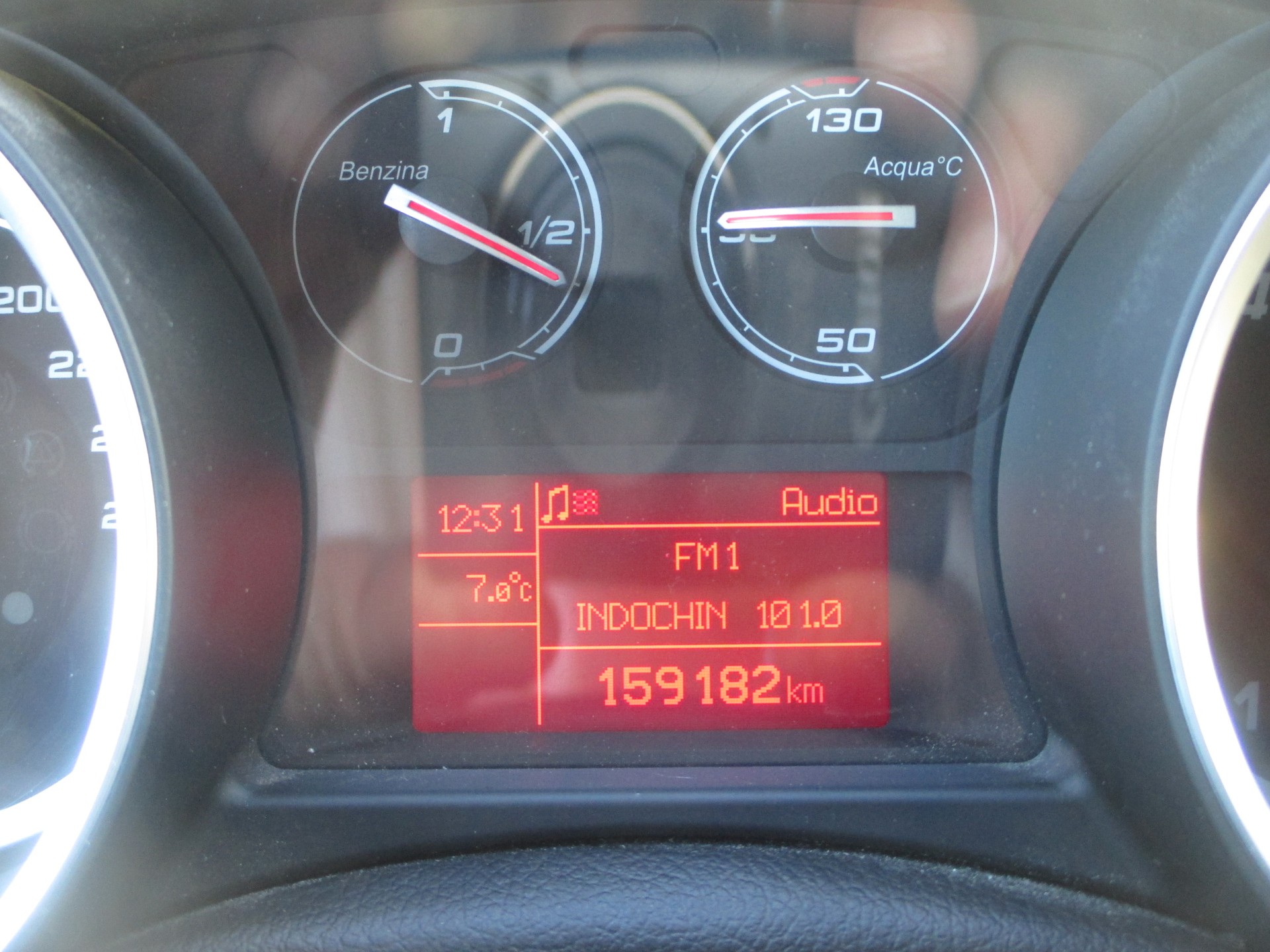 ALFA ROMEO Giulietta 1750 TBi Quadrifoglio Verde-image-11