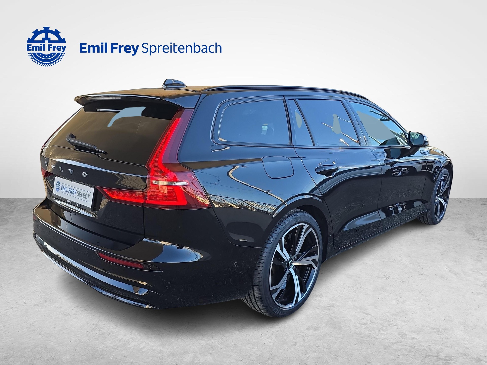 VOLVO V60 2.0 T6 TE Plus Dark eAWD-image-5