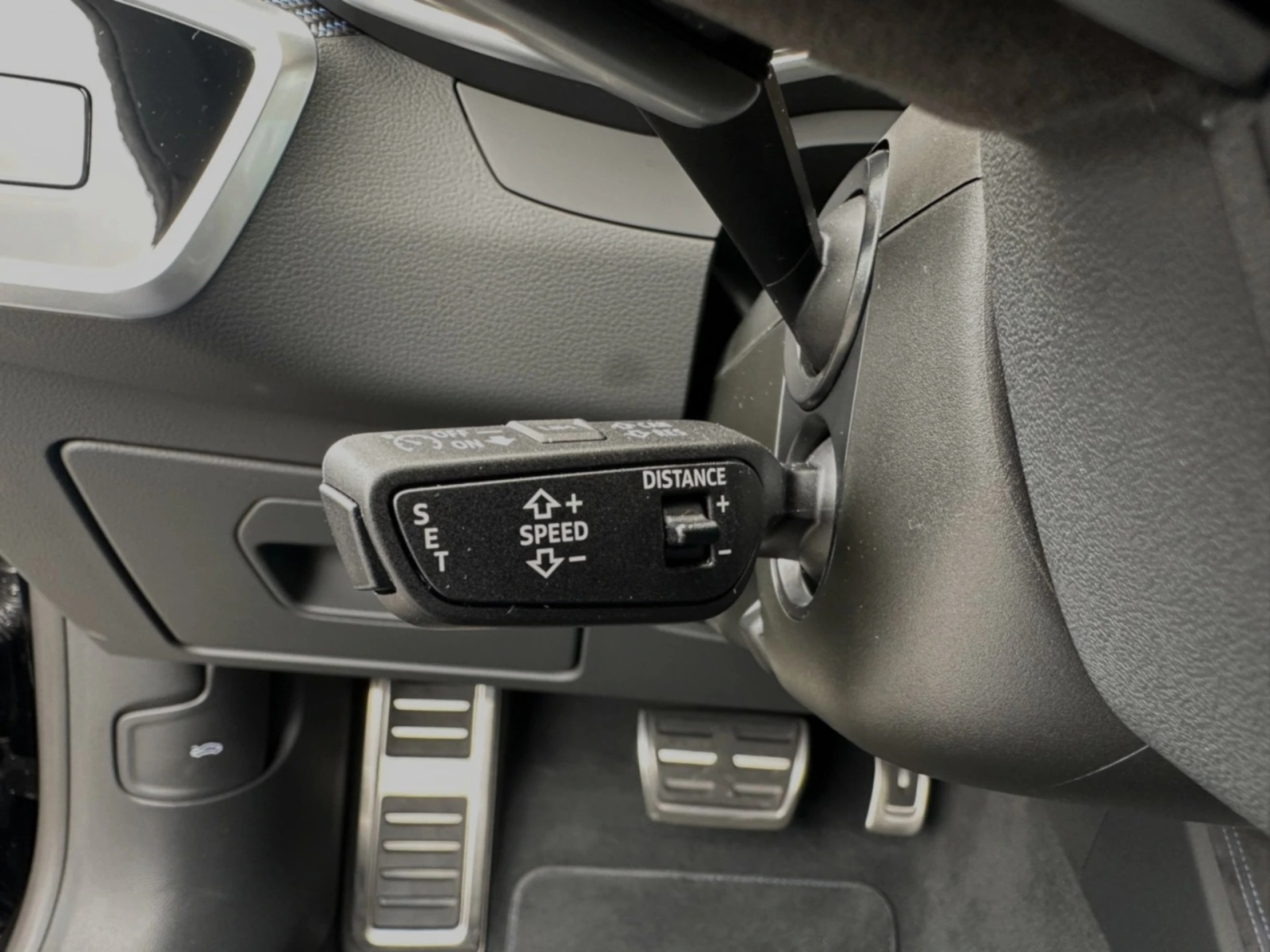 AUDI RS7 4.0 V8 TFSI performance quattro T-Tronic-image-12