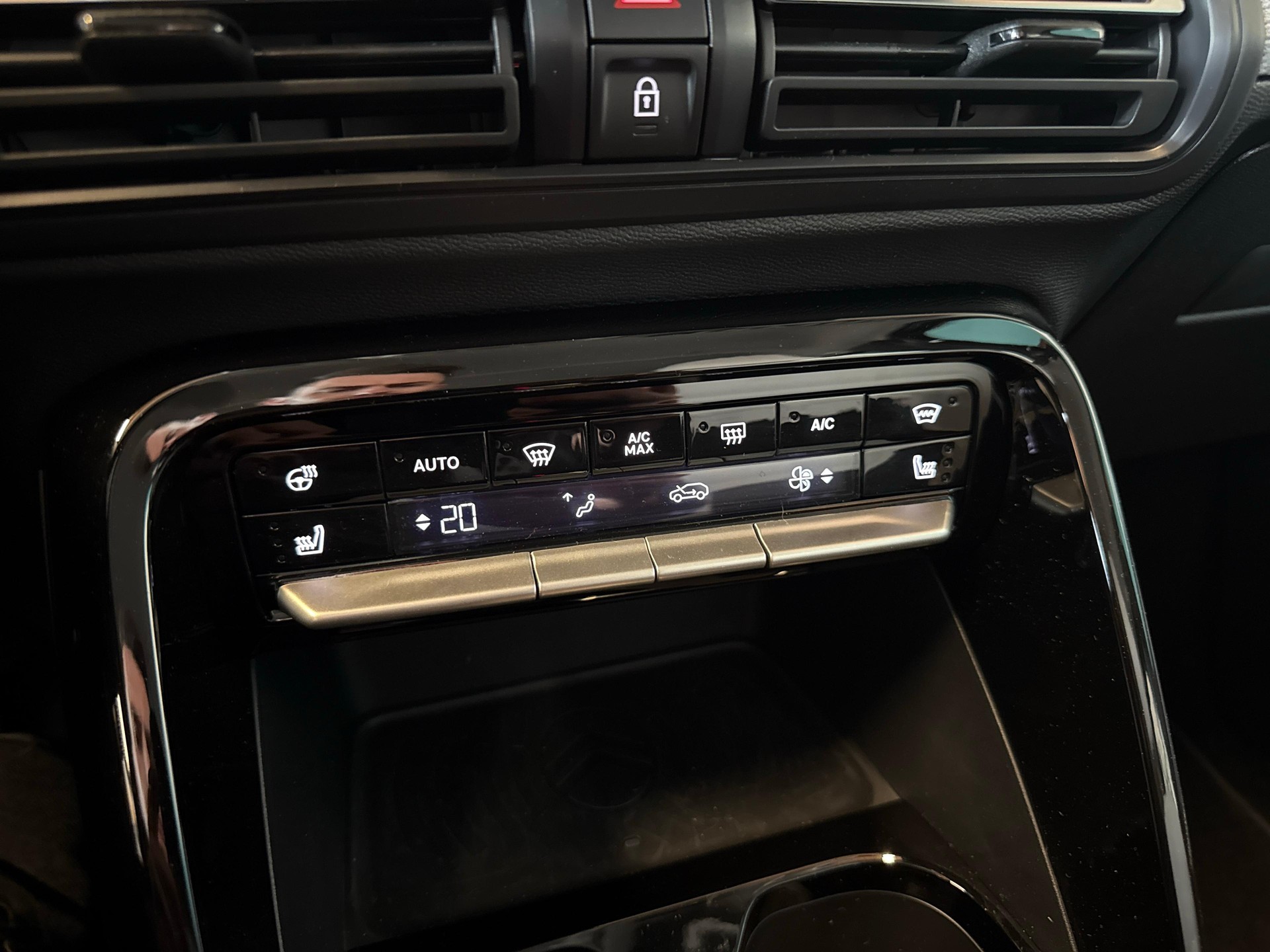 CITROEN C3 Aircross 1.2 Hybrid Max-image-17