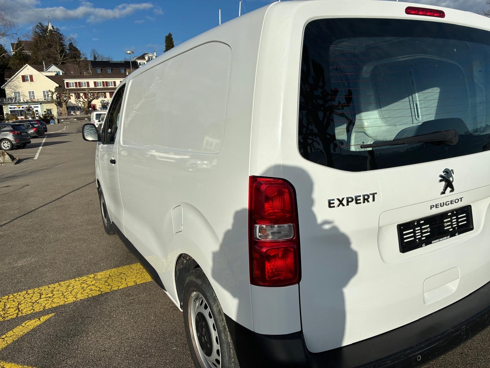 PEUGEOT Expert 1.5 BlueHDi 120 S&S Standard-image-4