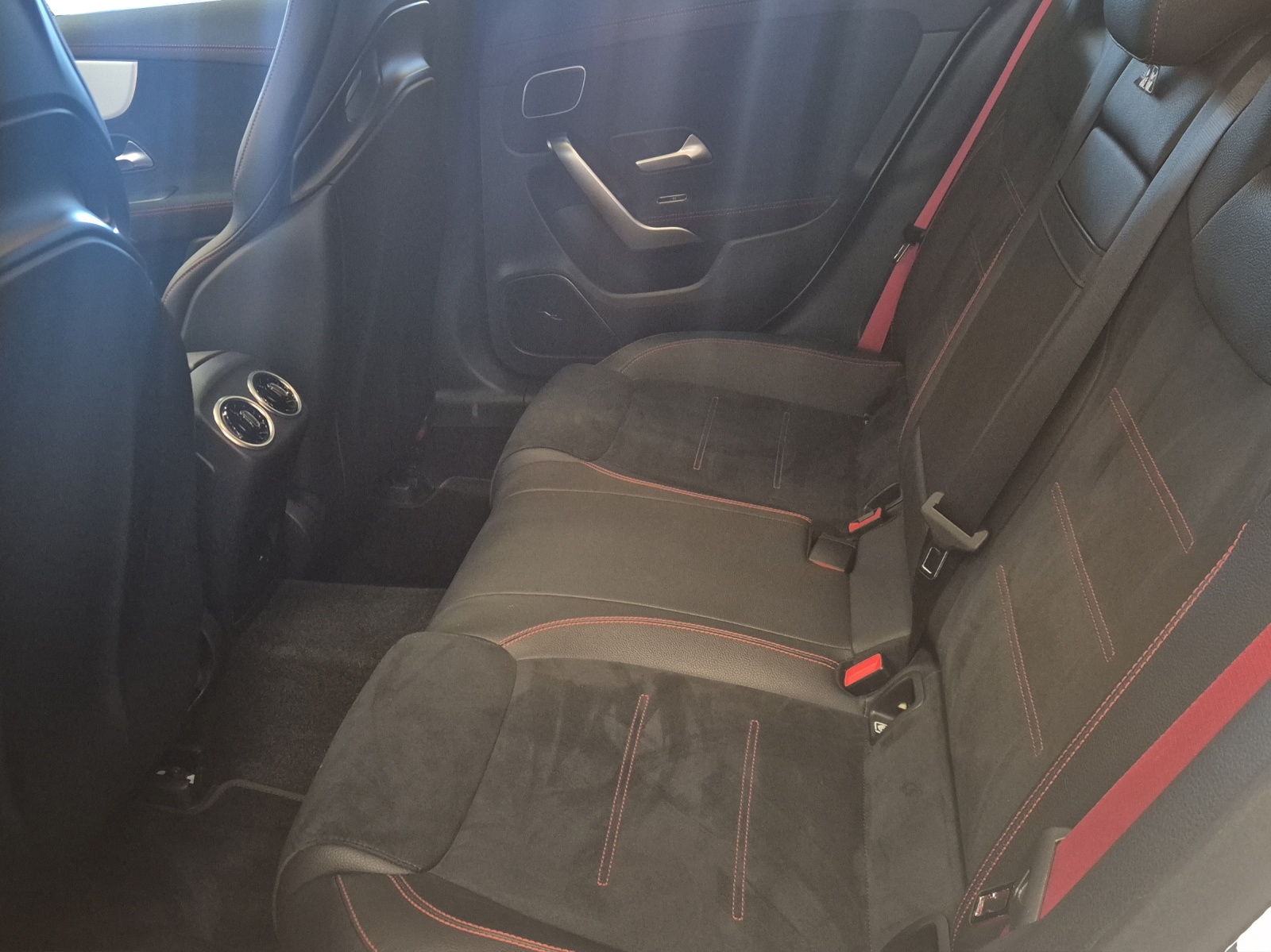 Image MERCEDES-BENZ CLA-45-AMG CLA SB 45 S AMG 4Matic+