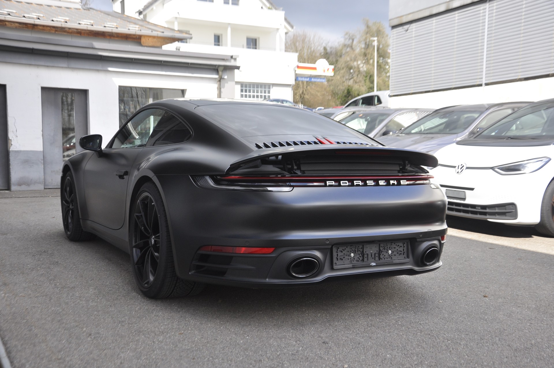 PORSCHE 911 Carrera 4 PDK-image-15