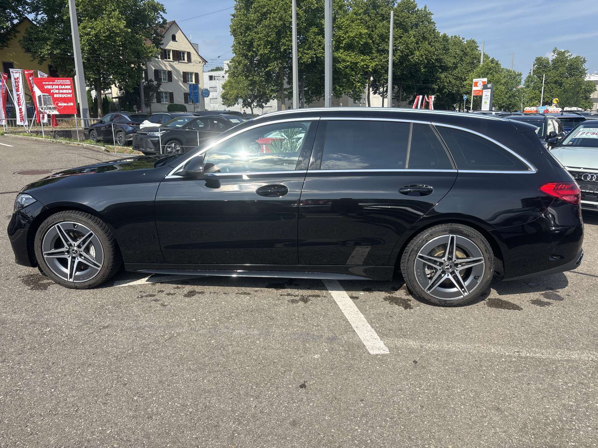 MERCEDES-BENZ C 300 T AMG-Line 259PS Automat-image-10