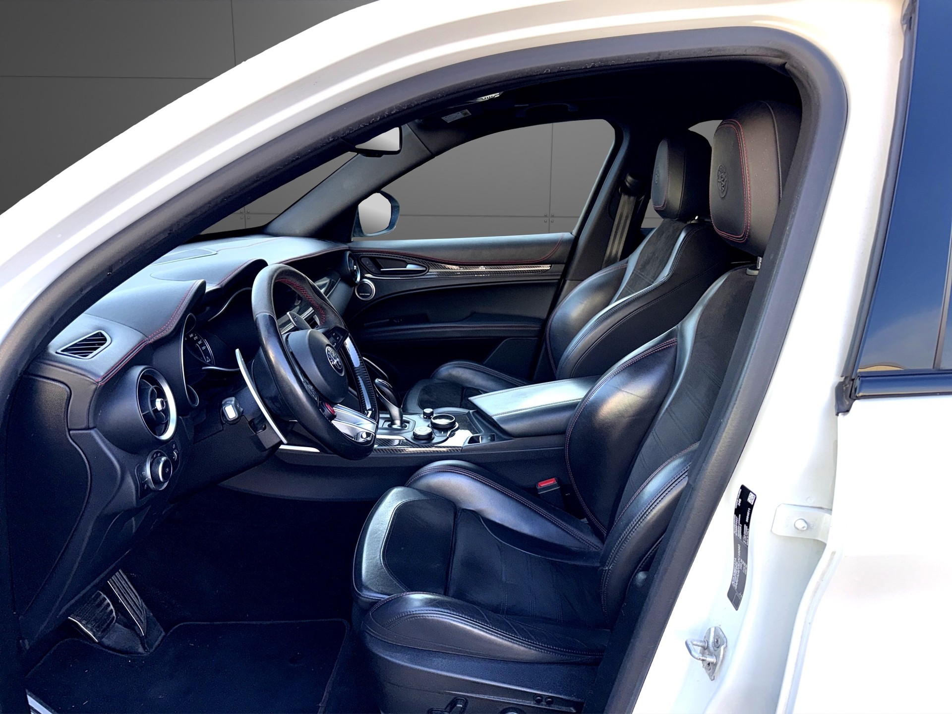 ALFA ROMEO Stelvio 2.9 V6 Q4 * 510 PS * Panoramadach * top gepflegt *-image-8