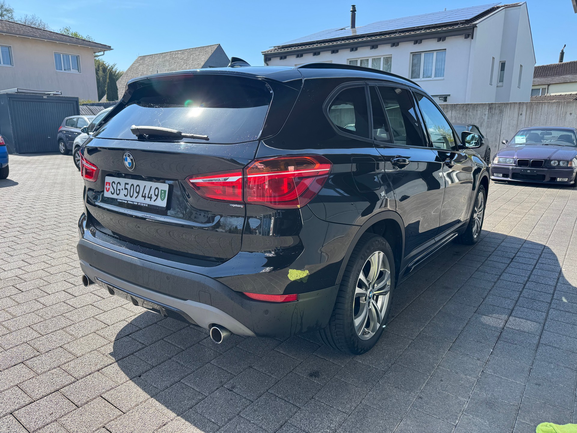 BMW X1 xDrive 18d Sport Line Steptronic-image-3