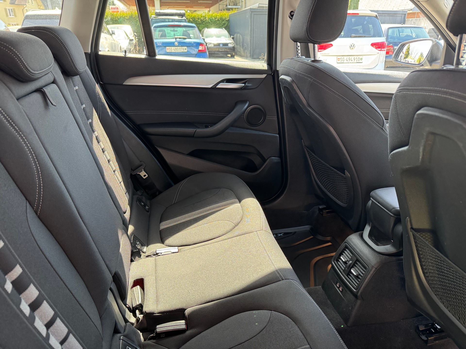 BMW X1 xDrive 18d Sport Line Steptronic-image-6