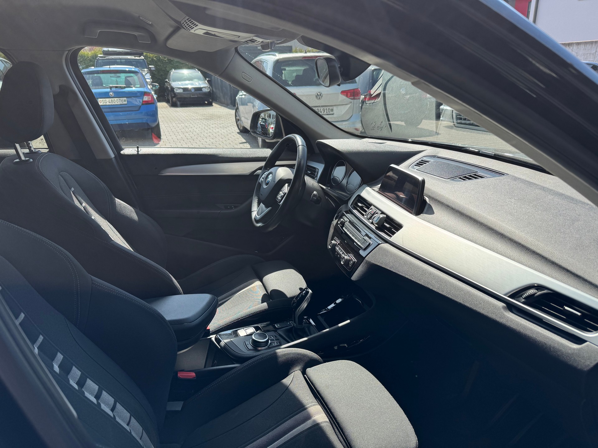 BMW X1 xDrive 18d Sport Line Steptronic-image-5