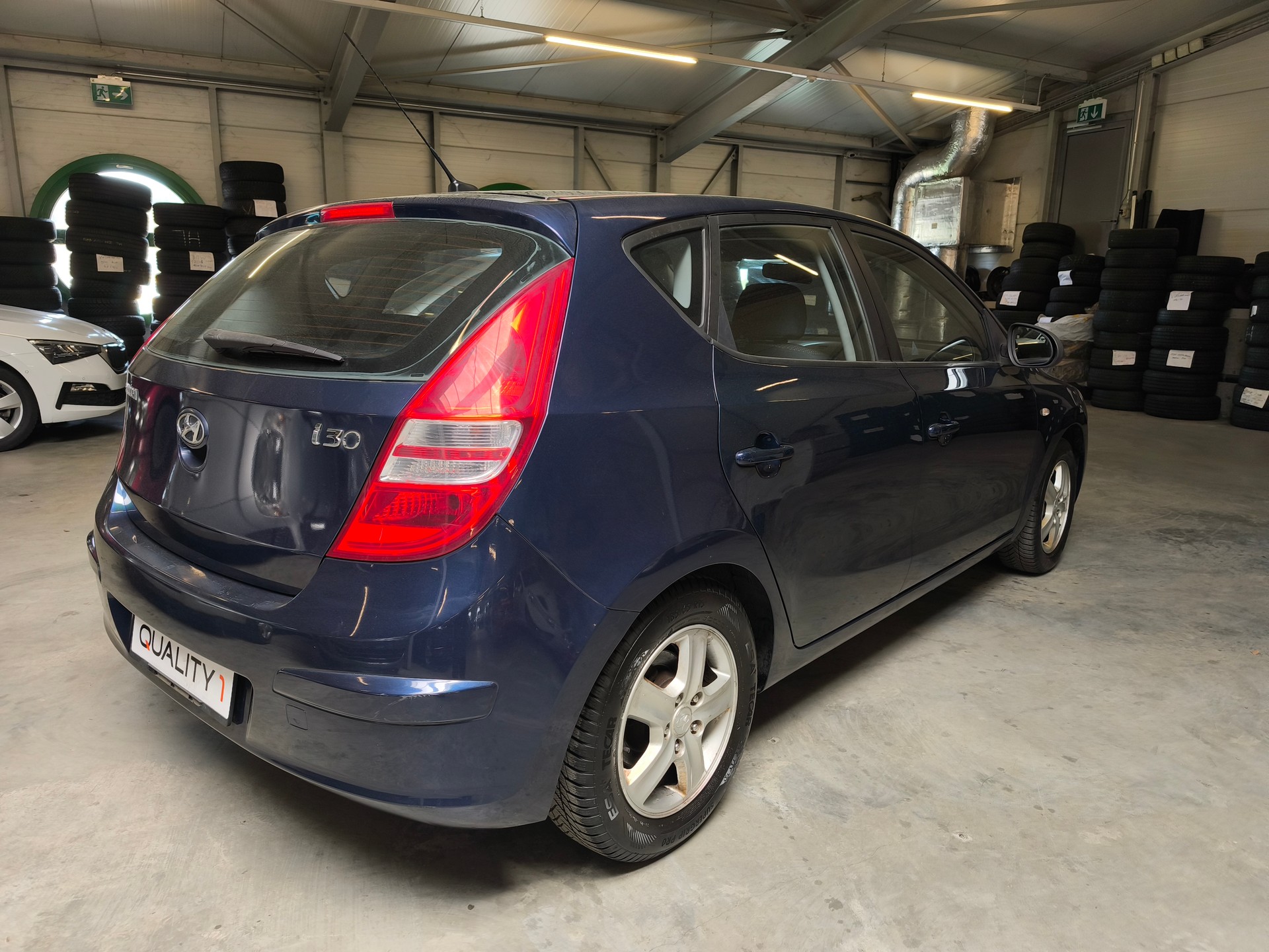 HYUNDAI i30 1.6 Style-image-2