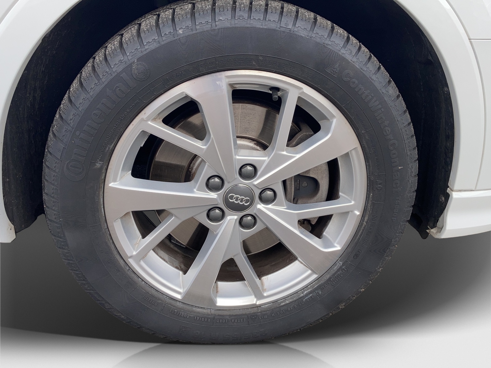 AUDI Q3 40 TFSI S line quattro S-tronic-image-10