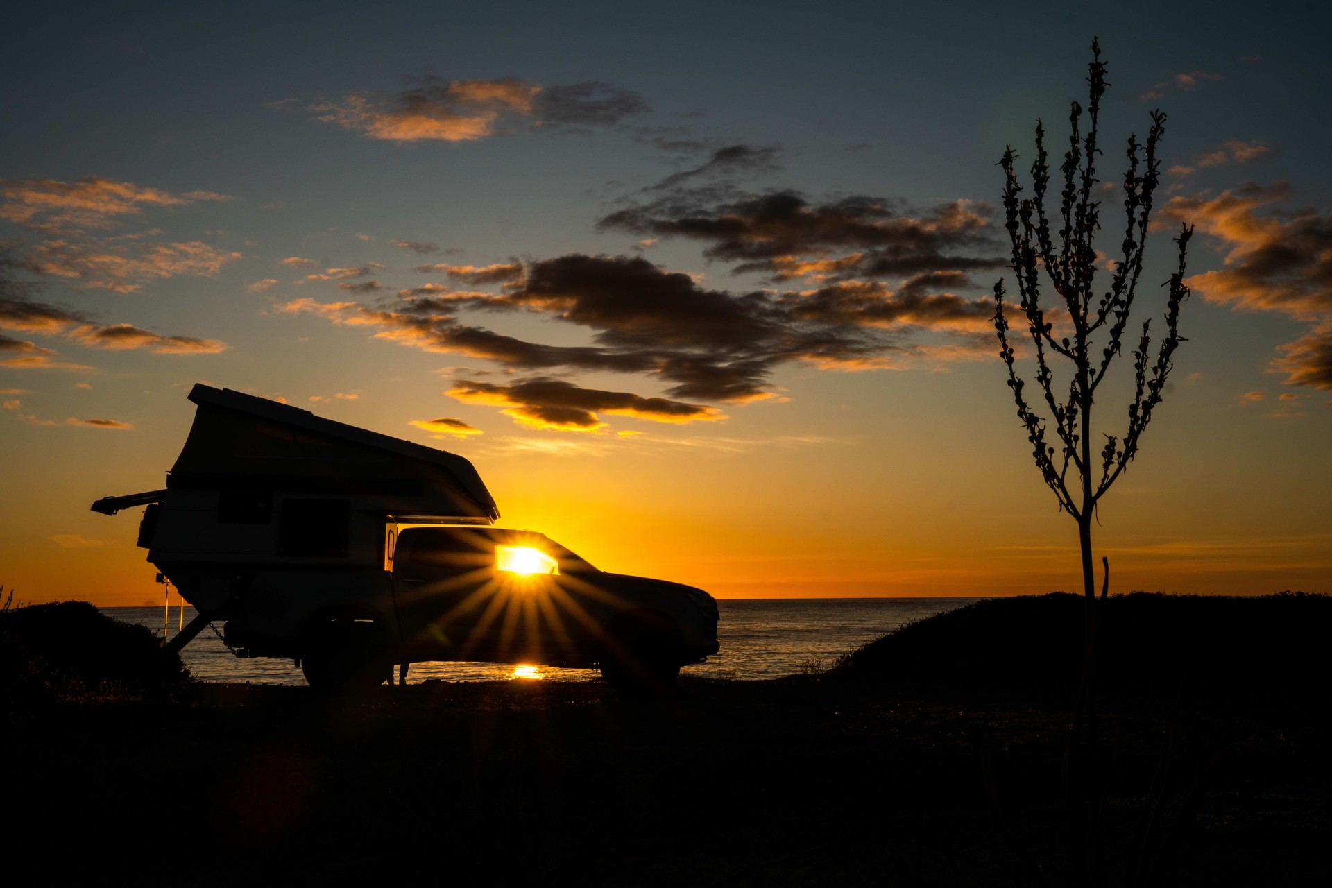 ISUZU Isuzu D-Max 4x4 Camper | Fernweh Mobil Kabine | Sofort reisefertig-image-2