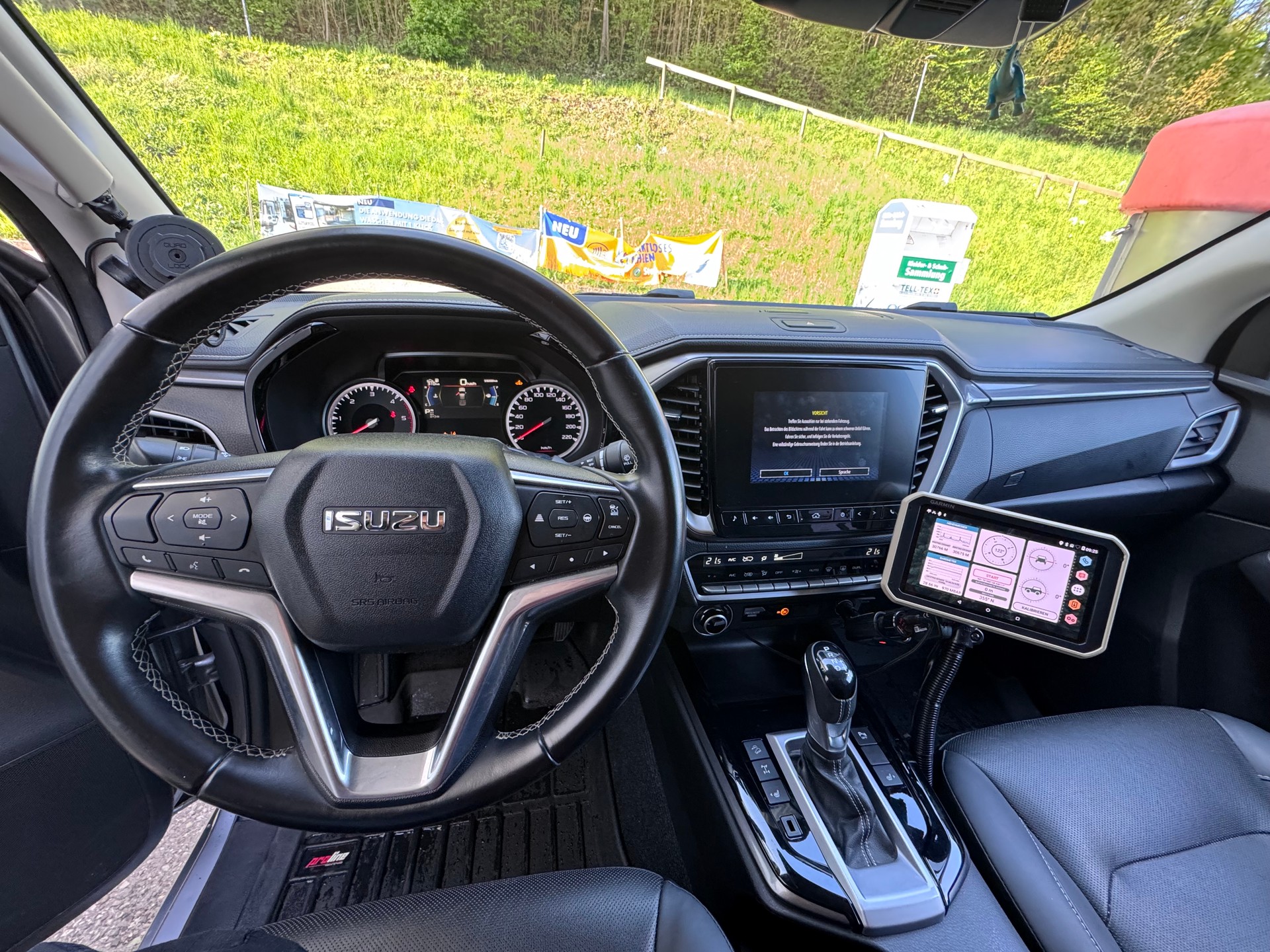 ISUZU Isuzu D-Max N60F / 4x4 / Hobby und Abenteuerfahrzeug-image-4