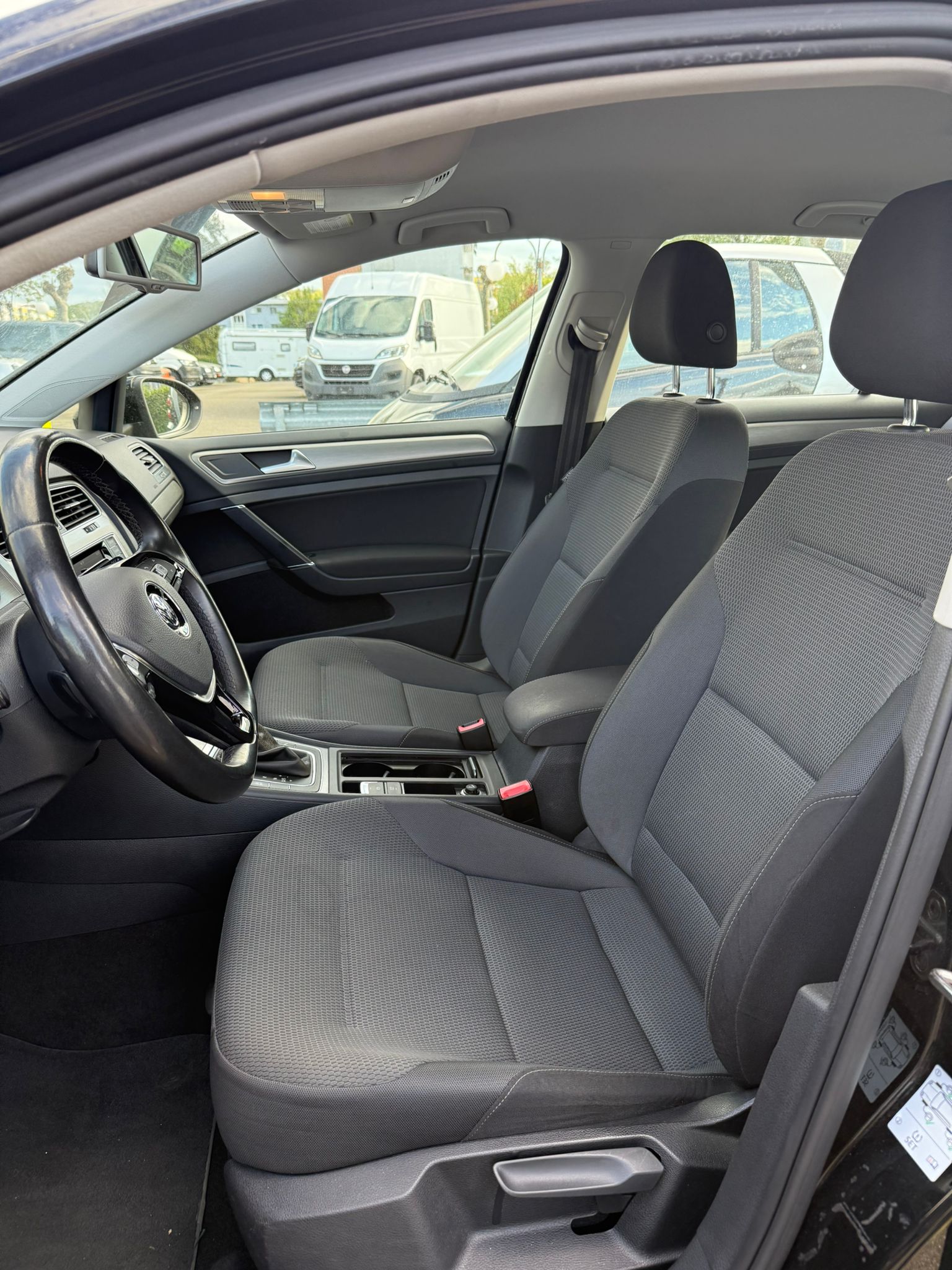 VW Golf 1.4 TSI Comfortline DSG-image-7