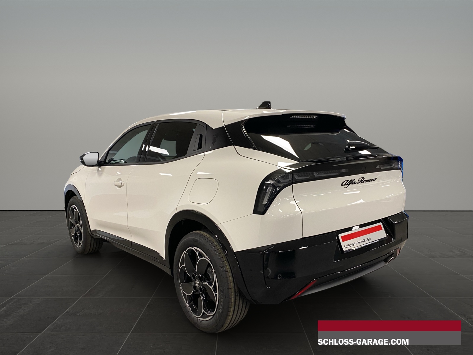 ALFA ROMEO Junior 1.2 Ibrida Q4 Pack Tech-image-3