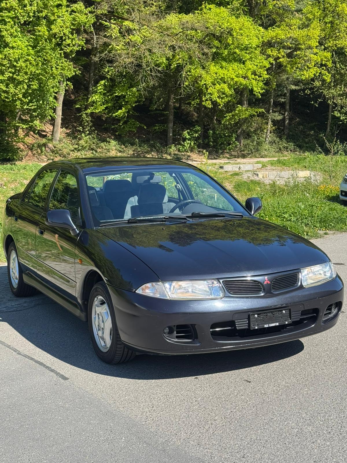 MITSUBISHI Carisma 1.8 GLS A